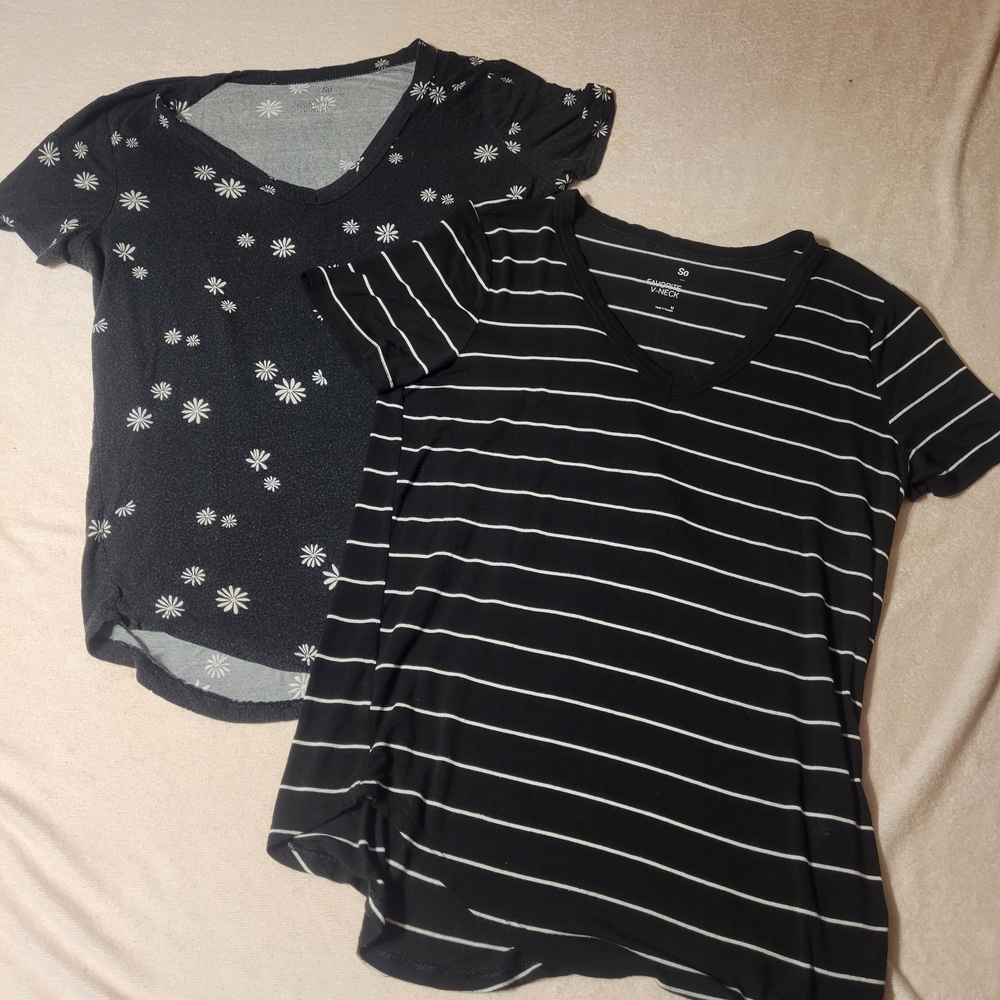 Black and White Striped Short Sleeve Tee